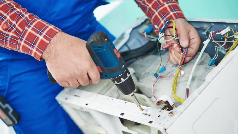 Ayaş Protherm Protherm çamaşır makinesi kart tamiri – Su almama arızası orijinal parça ile giderildi. - Teknik servis örneği